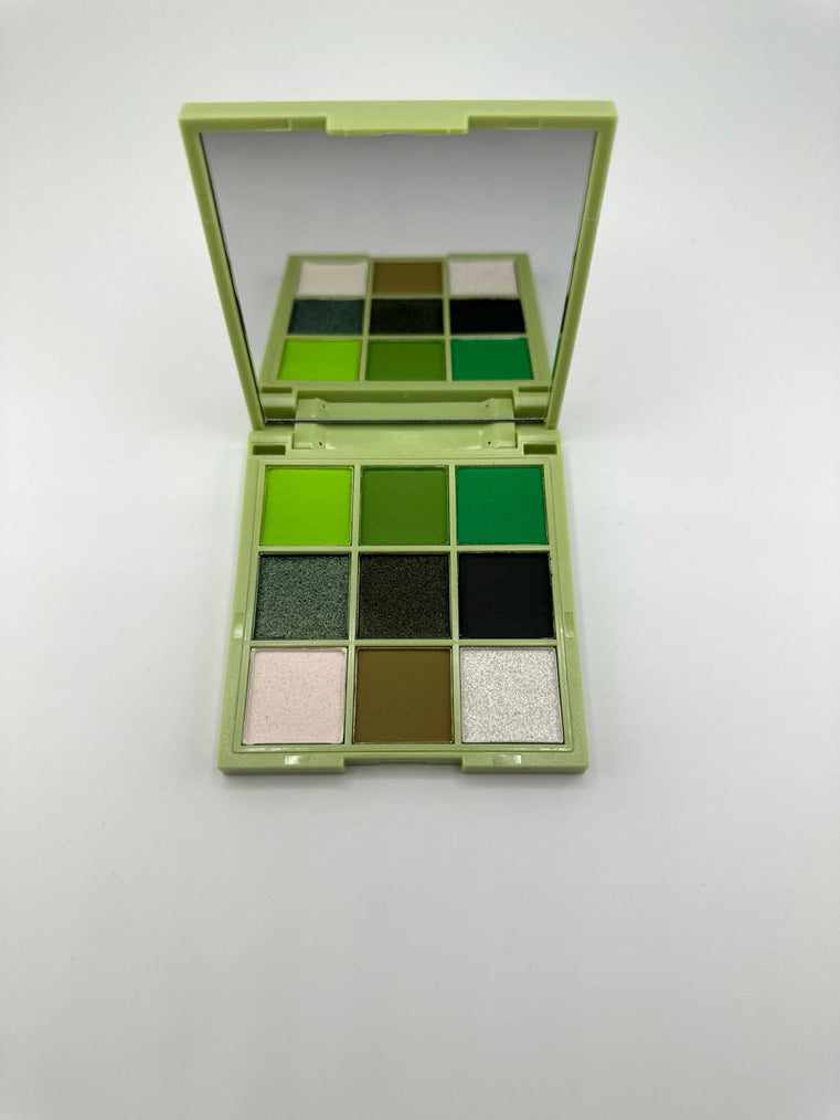 Eye Shadow Palette (0021)  LIMITED EDITION.