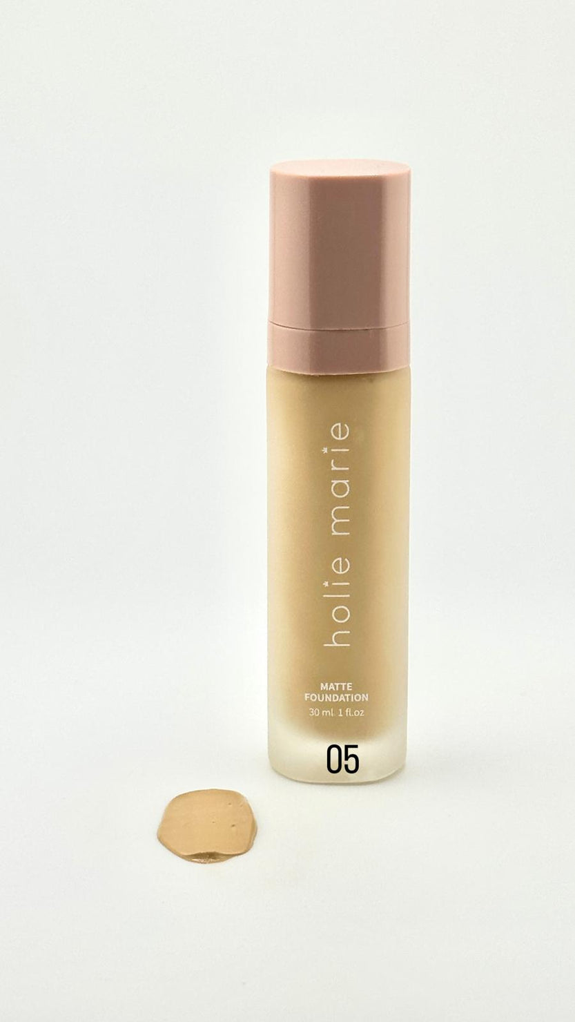 Foundation Liquid full coverage (0020)